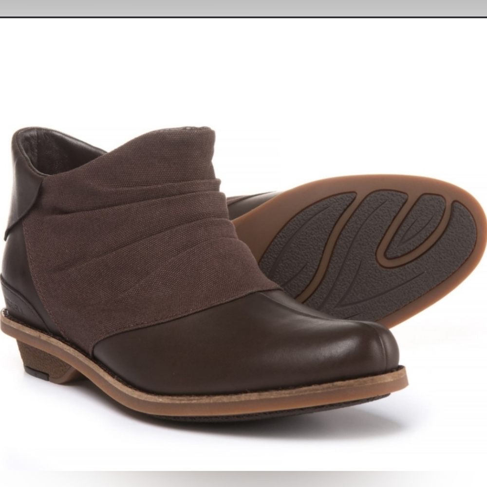 Merrell Adaline Bluff Bootie